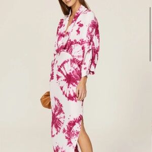 S/W/F Magenta Tie Dye Plunge Dress